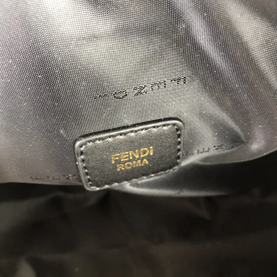 EN   Designer bags by Fendi 041