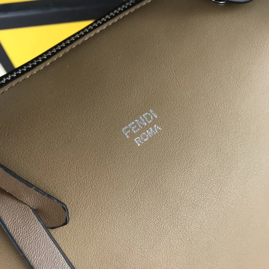 EN   Designer bags by Fendi 041