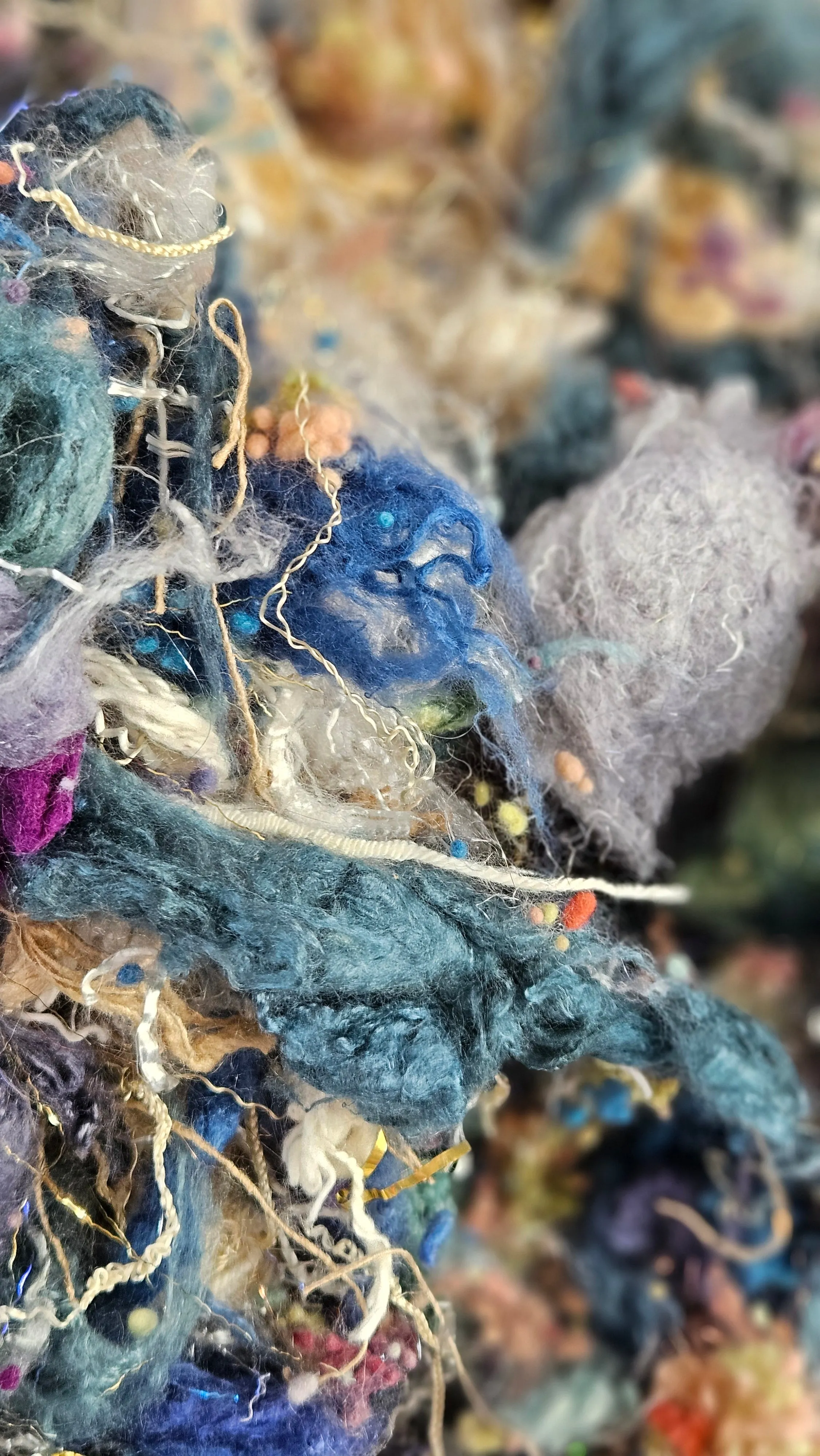 IRIS Alphonse Mucha Inspired Fiber Art Texture Bamboo Blend Kit - 2.5 oz