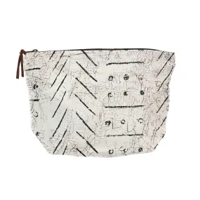 Matika Linen Black Wash Bag