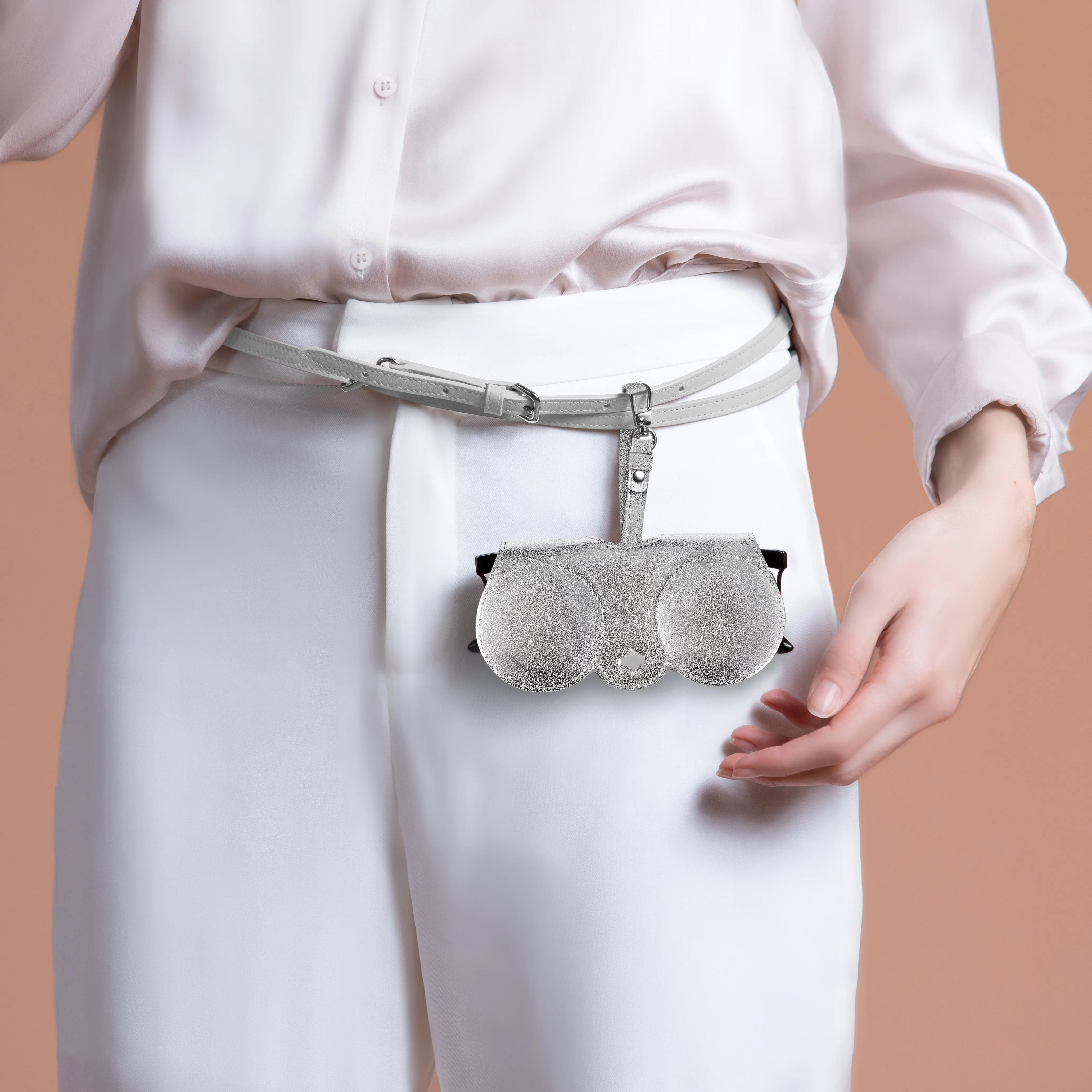 Sunglasses Case | Silver | Metallic Leather Silver Plated